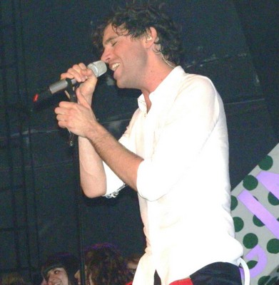 Mika in Spain
